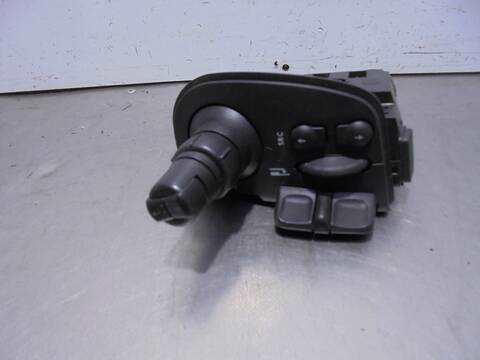 Foto 2ª: Mando Multifuncion Renault Scenic GRAND CONFORT AUTHENTIQUE 120CV 88KW [F9Q D8] (2005)