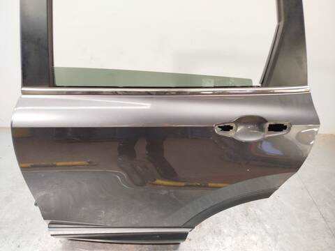 Foto 4ª: Puerta Trasera Izquierda Honda Crv 2.0 E-CVT HYBRID AWD RT6) 145CV 107KW V RW_ RT_) [LFB1] (2021)