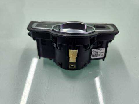 Foto 2ª: Mando Luces Mercedes Clase G 230 GLC 250 D 4MATIC 253.909) 204CV 150KW [651921] (2024)