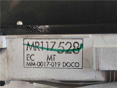 Foto 3ª: Cuadro de Instrumentos Mitsubishi L200 2.5 D K14T) 70CV 51KW [4 D 56] (1997)