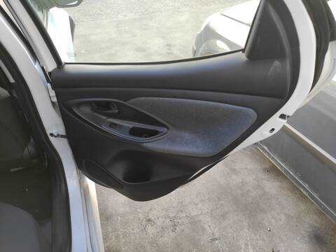 Tapizados Cartoneras Toyota Yaris M15A