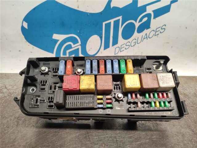 Caja Reles Fusibles Opel Vectra 1.9 CDTI