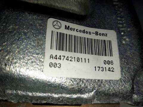 Foto 3ª: Pinza Freno Delantera Derecho Mercedes Vito 109/111 CDI LANG 447.601) 114CV 84KW (2014)