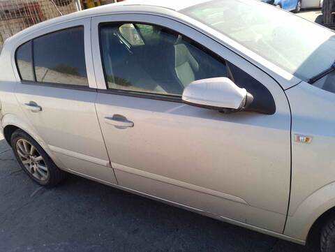 Foto 2ª: Puerta Delantera Derecha Opel Astra COSMO BERLINA 101CV 74KW [Z17DTH] (2007)
