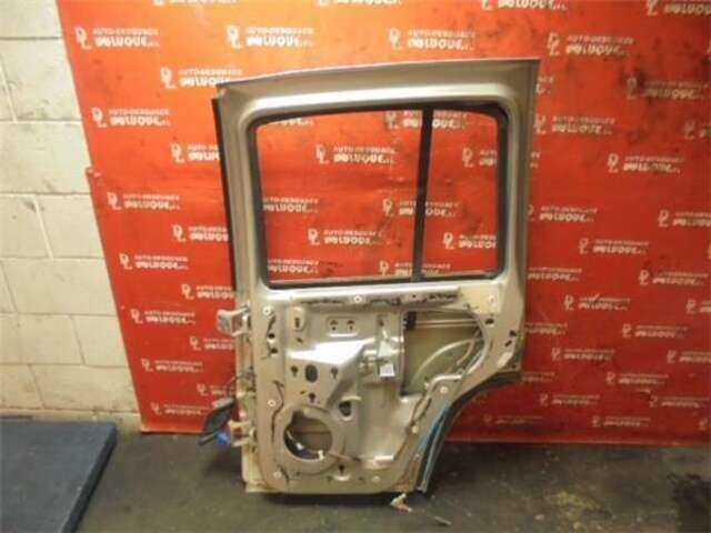 Puerta Trasera Derecha Jeep Cherokee 2.5 CRD BÁSICO [2.5 LTR. - 105 KW CRD CAT]
