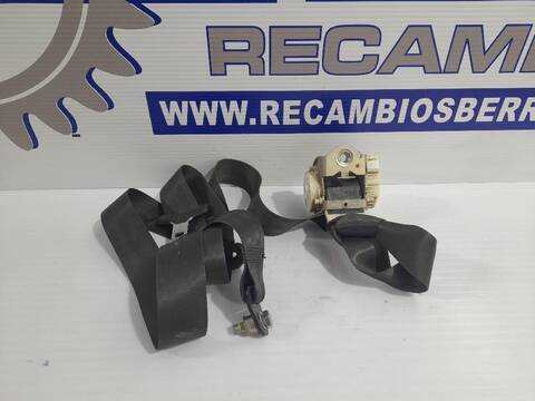 Cinturón Delantero Derecho Iveco Daily 2.3 DIESEL CAT 126CV
