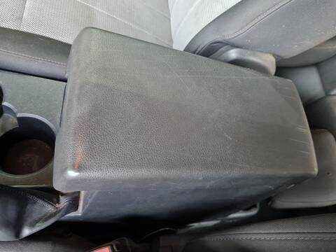 Consola Central Dodge Nitro SE 177CV 130KW