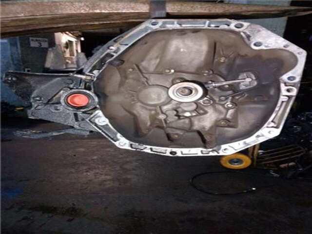 Foto 1ª: Caja Cambios Renault Megane 1.5 DYNAMIQUE CONFORT [1.5 LTR. - 74 KW DCI DIESEL] II BERLINA 3P (10.2002-_) [K9K F7]