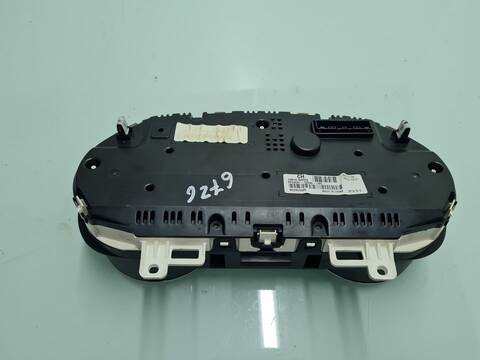 Foto 4ª: Cuadro de Instrumentos Nissan Qashqai ACENTA 4X4 131CV 96KW [R9M] (2009)