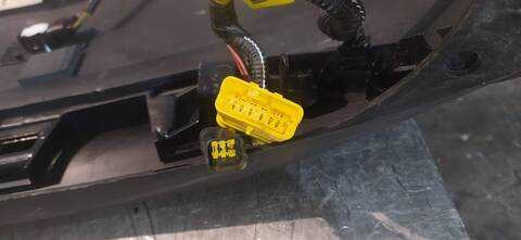 Foto 2ª: Paragolpes Trasero Peugeot 208 156CV 115KW (2018)