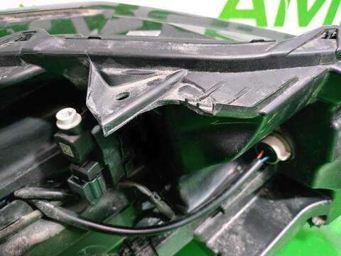 Foto 3ª: Faro Izquierdo Nissan Qashqai 1.3 DIG-T 140CV [HR13DDT] (2013)