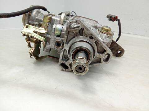 Foto 4ª: Bomba Inyeccion Nissan Cabstar 3.0 110.35 TL0) 110CV 81KW