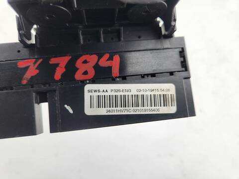 Foto 2ª: Caja Reles Fusibles Nissan Qashqai ACENTA 140CV 103KW [HR13] (2020)