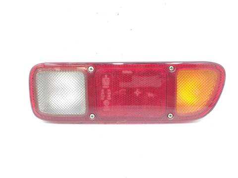 Piloto Trasero Derecho Nissan Terrano 2.7 TDI 4WD 125CV 92KW