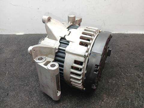 Foto 2ª: Alternador Mercedes Clase C 160 C 220 CDI 204.008) 170CV 125KW [646811] (2007)