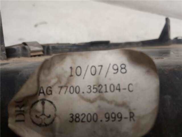 Foto 3ª: Faro Derecho Renault Master 2.5 BASE. CAJA CERRADA L1H1 RS 3078 [2.5 LTR. - 59 KW DIESEL] [S8U]