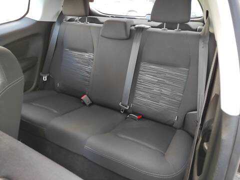 Foto 1ª: Asientos Traseros Peugeot 208 ZM01 (2013)