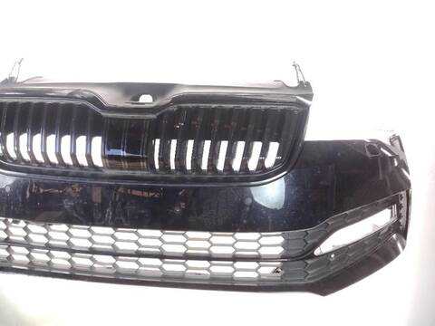 Foto 3ª: Paragolpes Delantero Skoda Superb VERSION INDEFINIDA (2015)