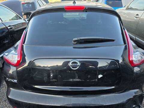 Portón Nissan Juke DARK SOUND EDITION 116CV 85KW
