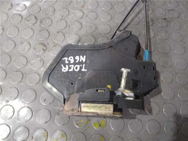 Cerradura Puerta Trasera Derecha Toyota Avensis 2.0 D-4D