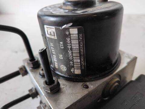 Foto 2ª: Abs Volkswagen Touran AVQ (2004)