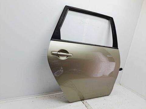 Foto 3ª: Puerta Trasera Derecha Mitsubishi Grandis 2.0 DI-D CAT 136CV 100KW [BSY] (2007)