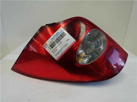 Piloto Trasero Izquierdo Renault Laguna 1.9 DCI KG1A KG1W) GRANDTOUR 110CV 81KW