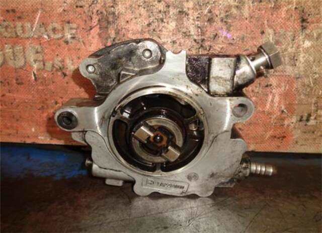 Foto 2ª: Depresor Freno Bomba Vacio Volkswagen Touareg 5.0 V10 TDI [AYH]
