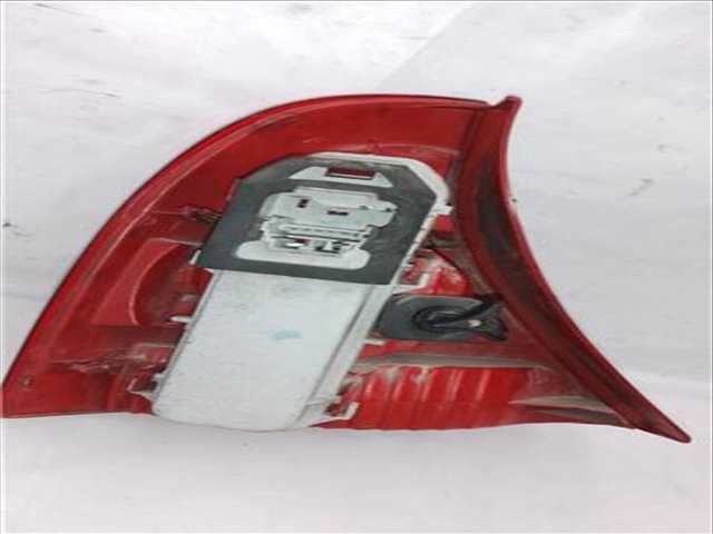 Foto 3ª: Piloto Trasero Derecho Renault Clio 1.9 ALIZE [1 9 LTR. - 59 KW DTI DIESEL] 80CV