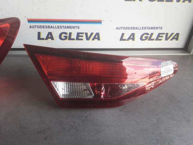 Piloto Portón Izquierdo Seat Leon 1.2 G 105CV 0CV