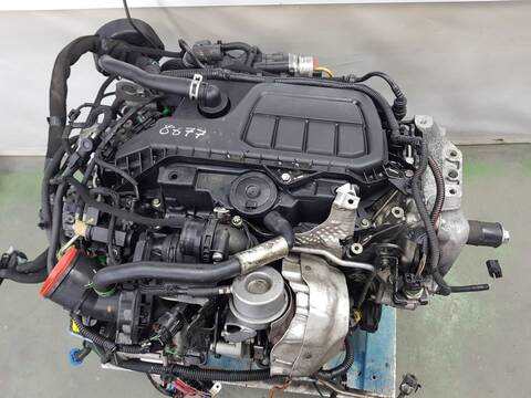 Foto 2ª: Motor Completo Renault Trafic L1H1 27T 8-9 SITZE) EXPRESSION (2015)