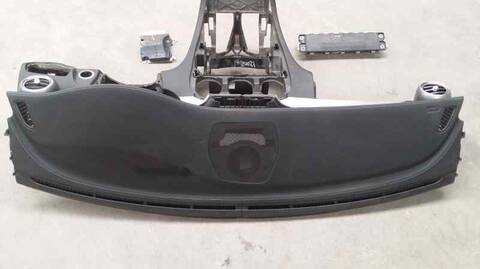 Foto 2ª: Kit Airbag Mercedes Clase C 160 C 63 AMG 205.386) COUPE 476CV 350KW [177980] (2016)