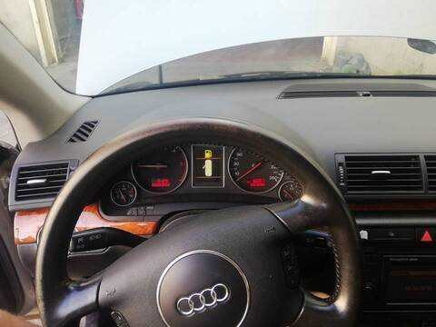 Foto 2ª: Salpicadero Audi A4 AWX BERLINA (2003)