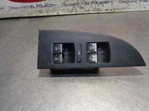 Botonera Elevalunas Seat Leon COMFORT LIMITED 102CV 75KW