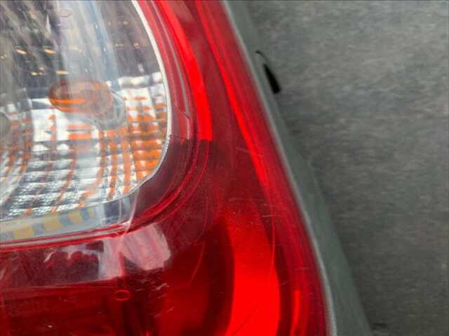 Foto 2ª: Piloto Trasero Derecho Renault Trafic 2.0 DCI115CV 0CV [M9R 630] (2012)