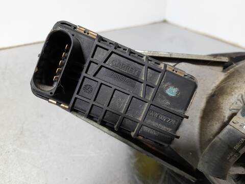 Foto 4ª: Turbocompresor Volvo XC 70 2.4 DIESEL CAT 185CV 136KW [B5244T] (2007)