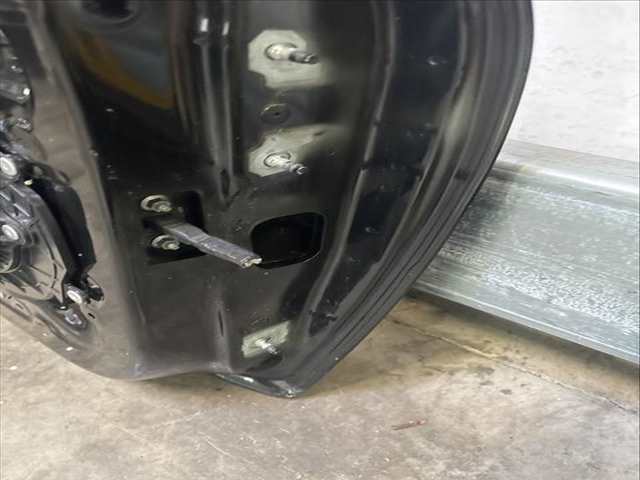 Puerta Delantera Izquierda Renault Clio 0.9 TCE 90 CV 66KW