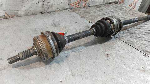 Foto 3ª: Transmision Delantera Derecha Mercedes Vito 110 D EURO 2 638.174) 98CV 72KW [601970] (1998)