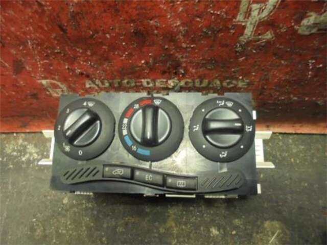 Foto 1ª: Mando Climatizador Mercedes Clase A 140 1.6 140 (168.031) [1.6 LTR. - 60 KW CAT] [M 166.960]