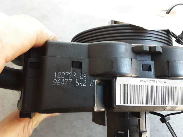 Foto 3ª: Mando Luces Peugeot 307 2.0 16V136CV 0CV [RFN] (2003)