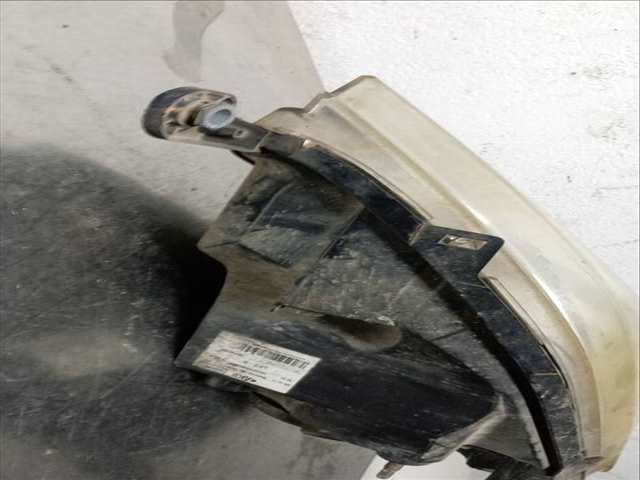 Foto 4ª: Faro Derecho Citroen Nemo BASIS 75CV 55KW [199A9000] (2013)