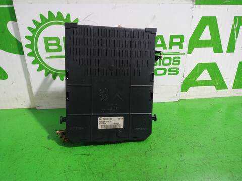 Foto 3ª: Caja Reles Fusibles Citroen C5 ATTRACTION BERLINA 109CV 80KW [9HYDV6TED4] (2007)