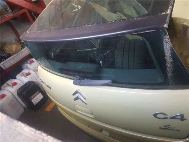 Foto 3ª: Portón Citroen C4 1.6 HDI [9HX (DV6ATED4)]