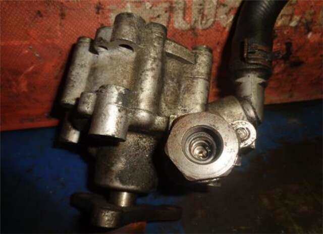 Foto 3ª: Bomba Servodireccion Renault Espace 1.9 DCI (JK0U) [F9Q 820]