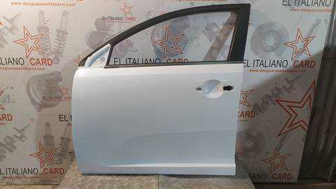 Foto 4ª: Puerta Delantera Izquierda Kia Sportage EMOTION 4X2 116CV 85KW [D4FD] (2013)