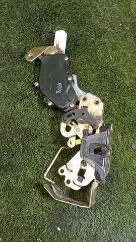 Foto 3ª: Cerradura Puerta Trasera Izquierda Toyota 4 Runner 3.0 T DIESEL (1993)