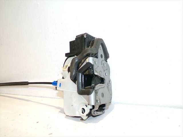 Foto 1ª: Cerradura Puerta Delantera Derecha Opel Astra 1.4 G MODELO J,2013-2016 [A14NET] (2014)
