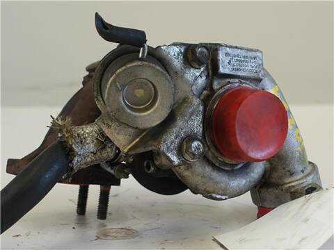 Foto 2ª: Turbocompresor Citroen C4 1.6 HDI BERLINA 90CV 66KW [9HX (DV6ATED4)] (2005)