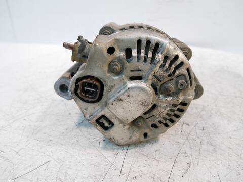 Foto 1ª: Alternador Toyota Hiace 117 CV 86KW [2KD 2KD-FTV] (2010)