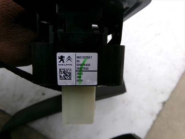 Foto 3ª: Botonera Elevalunas Citroen C3 1.4 HDI 2013-2016 [8HR] (2014)